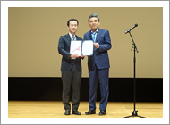 高山 孝治 先生が JOSKAS Outstanding Young Investigator Award を受賞されました。
