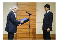 深瀬直政先生が整形災害外科学研究助成財団の財団奨励賞を受賞されました。